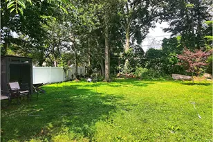 112 S Bedford Ave, Islandia, NY 11749 - Photo 17