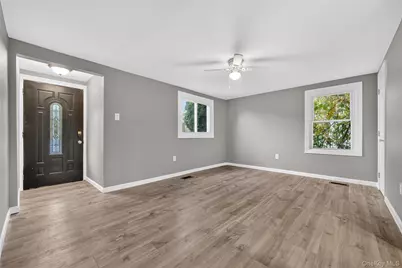7 N Wayne Avenue, West Haverstraw, NY 10993 - Photo 9