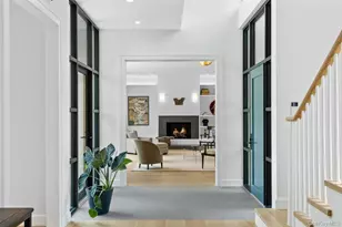 26 Georgian Ln, Water Mill, NY 11976 - Photo 5