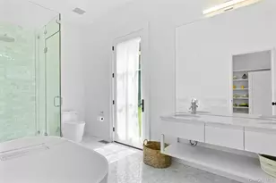 26 Georgian Ln, Water Mill, NY 11976 - Photo 17