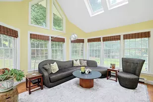 100 Old Farm Rd N, Chappaqua, NY 10514 - Photo 21