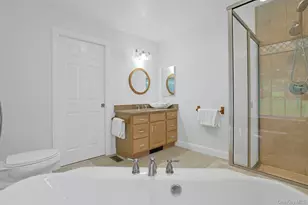 100 Old Farm Rd N, Chappaqua, NY 10514 - Photo 19