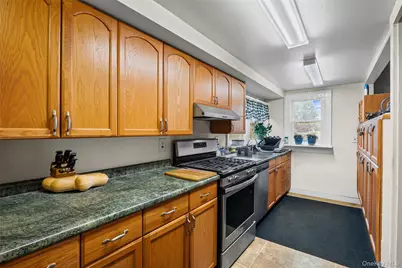 207 Sound Beach Boulevard, Sound Beach, NY 11789 - Photo 7