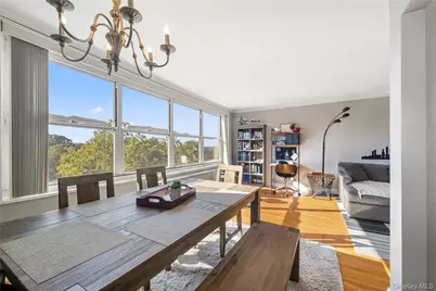 211-40 18th Avenue #6J, Bayside, NY 11360 - Photo 3