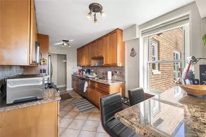 211-40 18th Avenue #6J, Bayside, NY 11360 - Photo 7