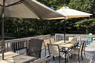 27 Newtown Ct, Hampton Bays, NY 11946 - Photo 29