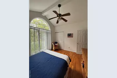 27 Newtown Court, Hampton Bays, NY 11946 - Photo 19