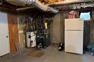 27 Newtown Ct, Hampton Bays, NY 11946 - Photo 39