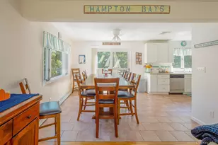 27 Newtown Ct, Hampton Bays, NY 11946 - Photo 9