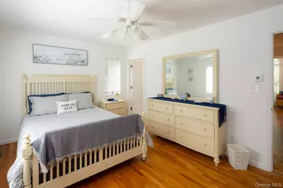 27 Newtown Court, Hampton Bays, NY 11946 - Photo 13