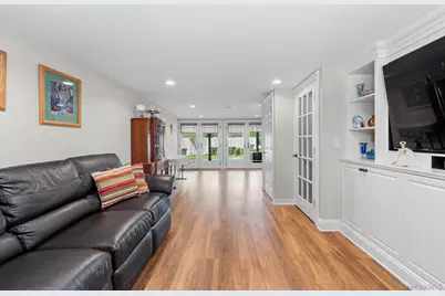 79 Stewart Avenue, Bethpage, NY 11714 - Photo 23