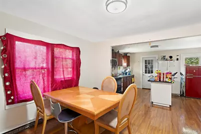 135 Lake Avenue, Flanders, NY 11901 - Photo 3