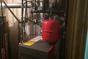 186-46 139th Ave, Springfield Gardens, NY 11413 - Photo 3