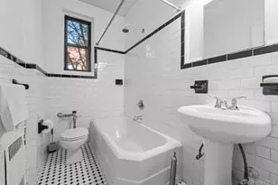 2515 Glenwood Rd, Brooklyn, NY 11210 - Photo 9