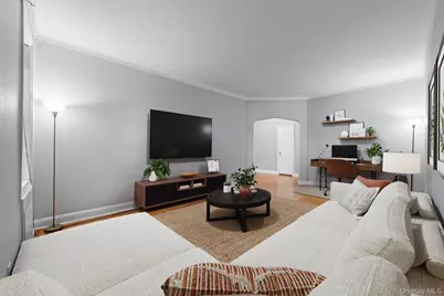 2515 Glenwood Road #1C, Brooklyn, NY 11210 - Photo 3