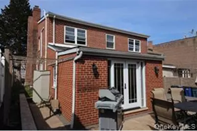 2032 Hobart Avenue, Bronx, NY 10461 - Photo 5