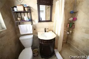 2032 Hobart Ave, Bronx, NY 10461 - Photo 13