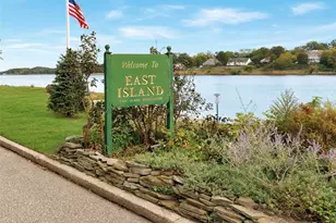 48 Westland Dr, Glen Cove, NY 11542 - Photo 25