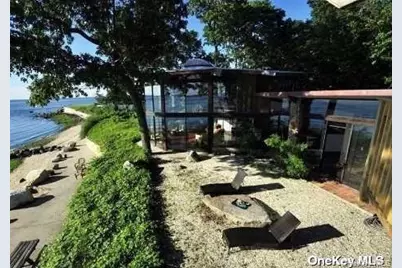 48 Westland Drive, Glen Cove, NY 11542 - Photo 15