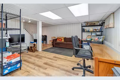 35 Carlton Street, Malverne, NY 11565 - Photo 33