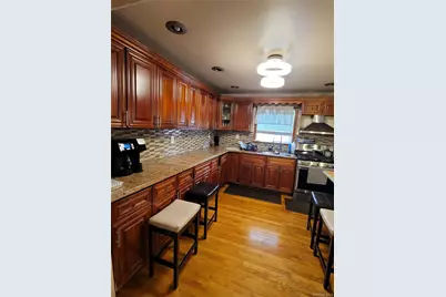 8640 126th Street, Richmond Hill, NY 11418 - Photo 7