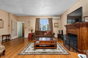 30-63 85th St, East Elmhurst, NY 11370 - Photo 3