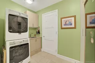 5 Renaissance Square, White Plains, NY 10601 - Photo 33