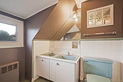 246 Blacksmith Road, Levittown, NY 11756 - Photo 25