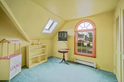 246 Blacksmith Road, Levittown, NY 11756 - Photo 23