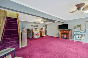 246 Blacksmith Rd, Levittown, NY 11756 - Photo 9