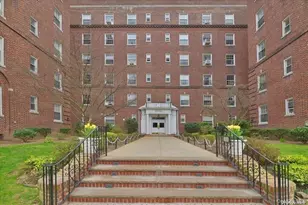 175-06 Devonshire Rd, Jamaica, NY 11432 - Photo 19