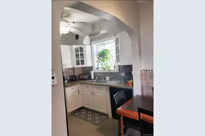 269 Windsor Parkway, Hempstead, NY 11550 - Photo 9