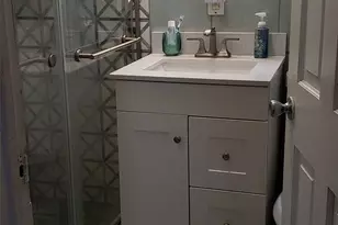 269 Windsor Pkwy, Hempstead, NY 11550 - Photo 15