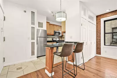 21-28 35th #2A, Astoria, NY 11105 - Photo 1