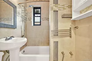 21-28 35th, Astoria, NY 11105 - Photo 9