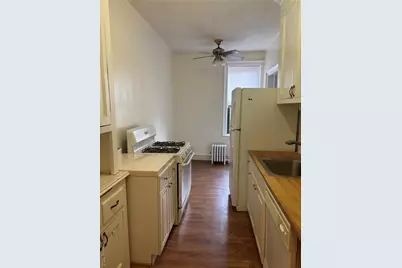 160-15 Powells Cove Boulevard #D302, Whitestone, NY 11357 - Photo 3