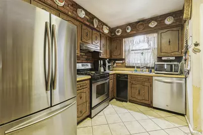 190 17 42nd Avenue, Flushing, NY 11358 - Photo 7