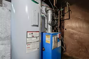 269 E Columbia St, Hempstead, NY 11550 - Photo 11