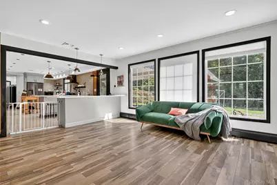 306 S Pascack Road, Nanuet, NY 10954 - Photo 11