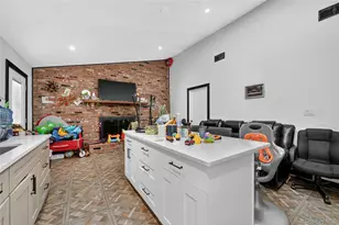 306 S Pascack Rd, Nanuet, NY 10954 - Photo 23