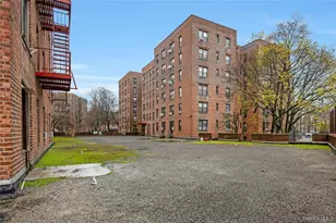 150-30 71st Ave, Flushing, NY 11367 - Photo 15