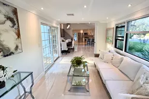 566 Locust Ave, Oakdale, NY 11769 - Photo 11