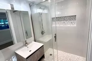 566 Locust Ave, Oakdale, NY 11769 - Photo 23