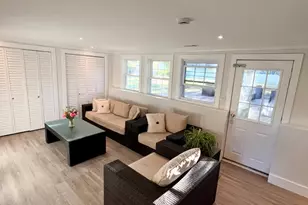 566 Locust Ave, Oakdale, NY 11769 - Photo 19