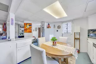 5 Park Pl, Valley Stream, NY 11580 - Photo 9