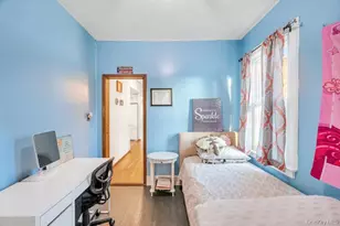 99 Hunter Ave, Valley Stream, NY 11580 - Photo 15