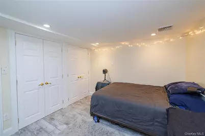 3731 Park Avenue, Wantagh, NY 11793 - Photo 15