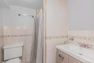 3212 Fish Ave, Bronx, NY 10469 - Photo 23