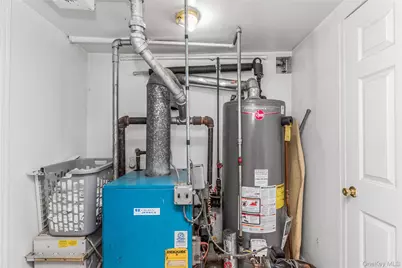 3212 Fish Avenue, Bronx, NY 10469 - Photo 19