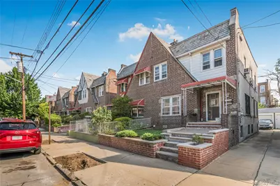 3212 Fish Avenue, Bronx, NY 10469 - Photo 3